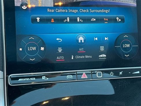 Used 2024 Mercedes-Benz GLC 43 AMG 4MATIC image 26