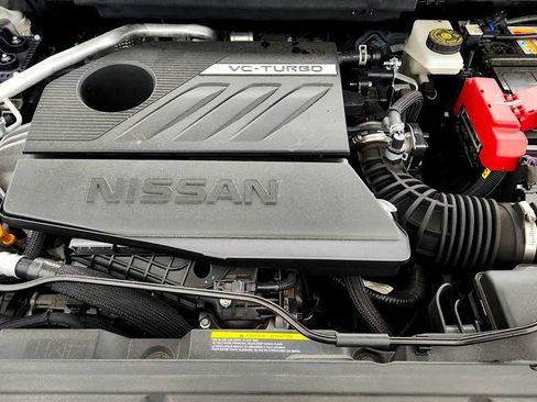 Used 2025 Nissan Rogue Platinum w/ Tech Package AWD/4WD image 28