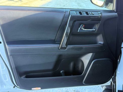 Certified 2024 Toyota 4Runner TRD Off-Road Premium image 13