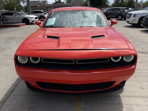 Used 2018 Dodge Challenger SXT w/ Blacktop Package image 6