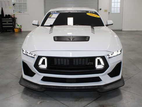 Used 2024 Ford Mustang GT Premium w/ GT Performance Package image 3