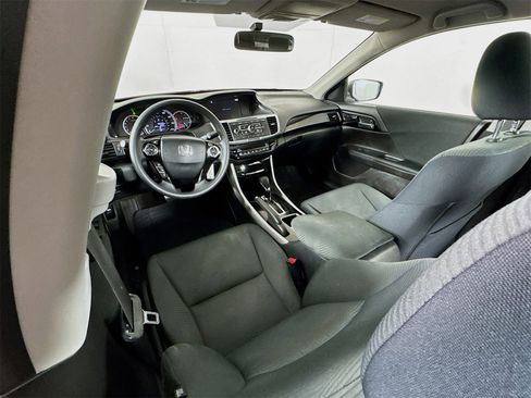 Used 2016 Honda Accord LX image 18