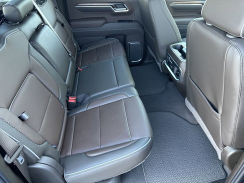 New 2026 GMC Sierra 1500 Denali w/ Denali Reserve Package image 35