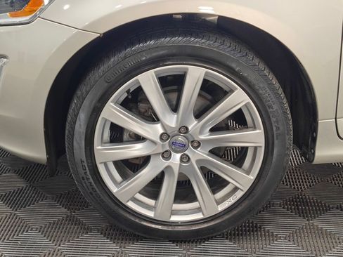 Used 2017 Volvo XC60 T5 Inscription w/ Preferred Option Package image 26