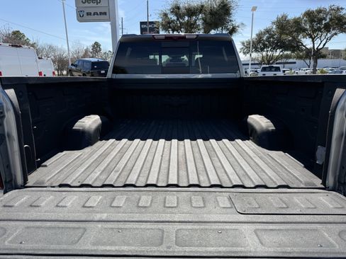 Used 2024 Chevrolet Silverado 2500 LTZ w/ LTZ Convenience Package image 29