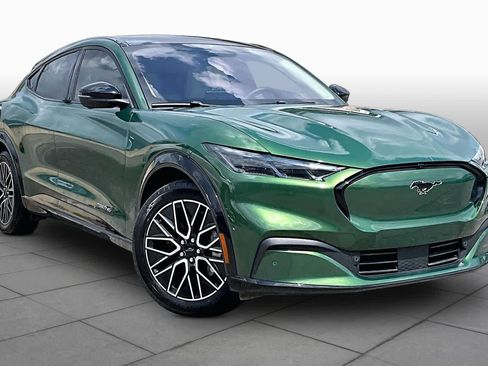 Used 2024 Ford Mustang Mach-E Premium AWD/4WD image 3
