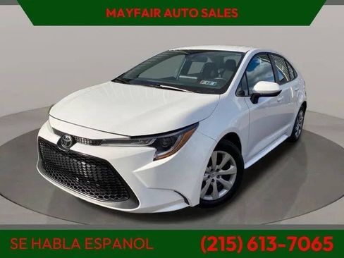 Used 2022 Toyota Corolla LE FWD image 1