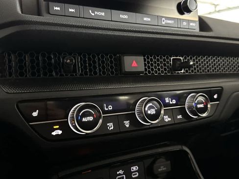 Used 2025 Honda CR-V Sport image 18