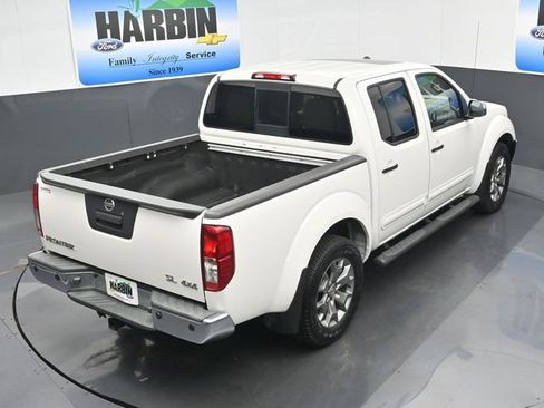Used 2019 Nissan Frontier SL AWD/4WD image 25