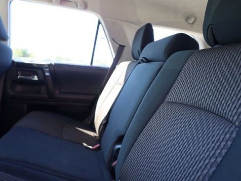 Used 2024 Toyota 4Runner TRD Off-Road image 33