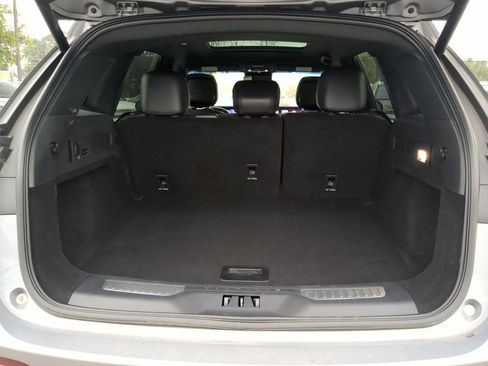 Used 2024 Lincoln Nautilus Reserve w/ Equipment Group 202A image 23