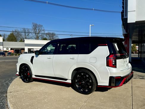 New 2026 Nissan Armada NISMO image 17