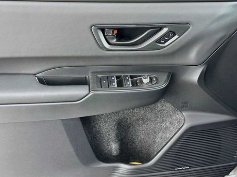 Used 2026 Subaru Outback Wilderness w/ Wilderness Plus Package AWD/4WD image 17