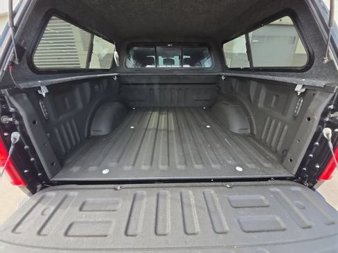 Used 2018 Ford F150 XLT w/ Equipment Group 302A Luxury AWD/4WD image 16
