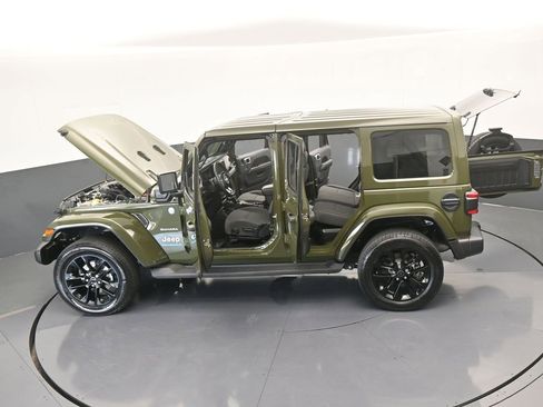 Used 2024 Jeep Wrangler Unlimited Sahara image 71