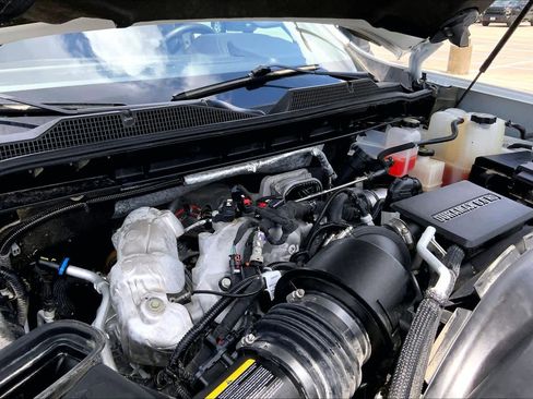 Used 2025 Chevrolet Silverado 2500 LT w/ Safety Package AWD/4WD image 32