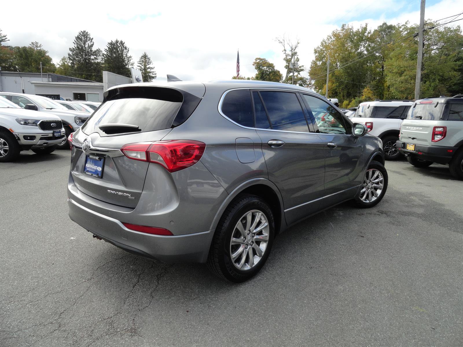 Used 2019 Buick Envision Essence AWD/4WD image 5