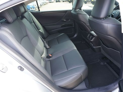 Used 2022 Lexus ES 350 w/ Premium Package FWD image 22