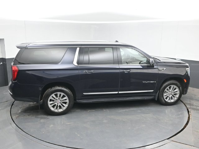 Used 2023 GMC Yukon XL SLT w/ SLT Premium Package AWD/4WD image 43