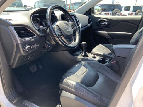 Used 2021 Jeep Cherokee Limited w/ Elite Package AWD/4WD image 26