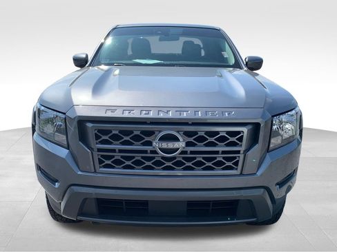 Used 2024 Nissan Frontier SV w/ Technology Package AWD/4WD image 8