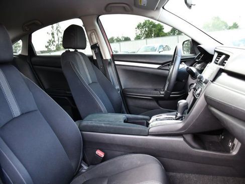 Used 2018 Honda Civic LX image 29