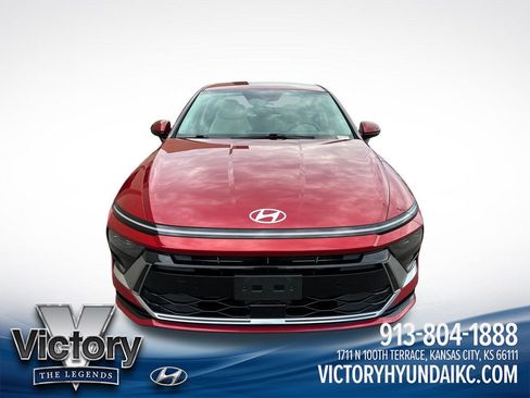 Used 2024 Hyundai Sonata SEL FWD image 8