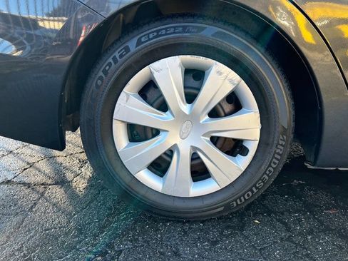 Used 2012 Subaru Impreza 2.0i image 30