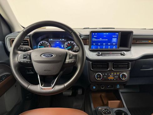 Used 2023 Ford Maverick Lariat w/ Lariat Luxury Package AWD/4WD image 25