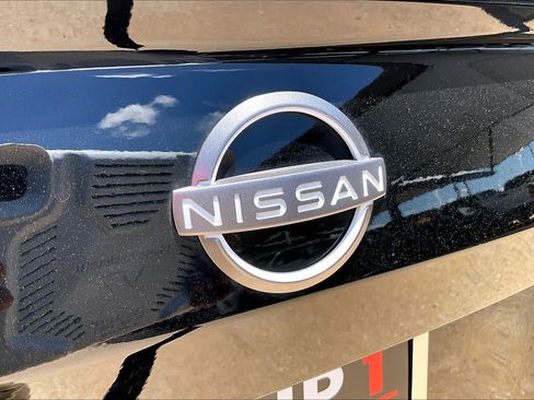 Certified 2025 Nissan Altima 2.5 SR w/ SR Premium Package AWD/4WD image 31