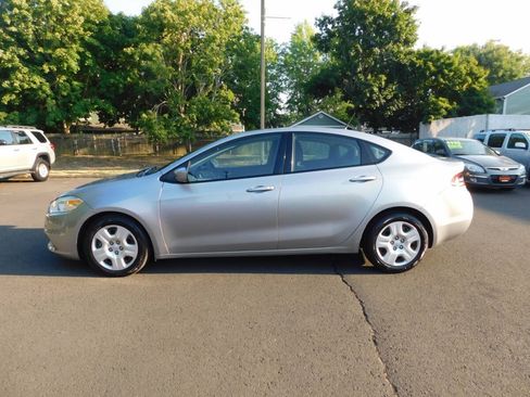 Used 2016 Dodge Dart SE w/ Convenience Group FWD image 18
