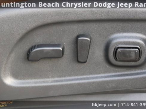 Used 2018 Nissan Titan Platinum Reserve w/ Platinum Utility Package image 29