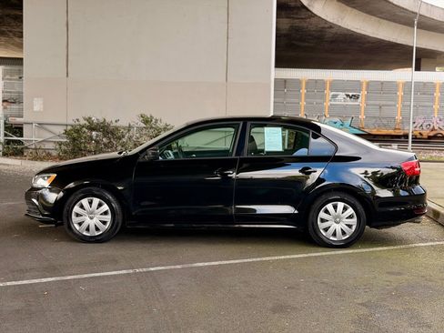 Used 2015 Volkswagen Jetta S image 5