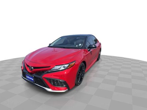 Used 2023 Toyota Camry XSE w/ Navigation Package AWD/4WD image 3