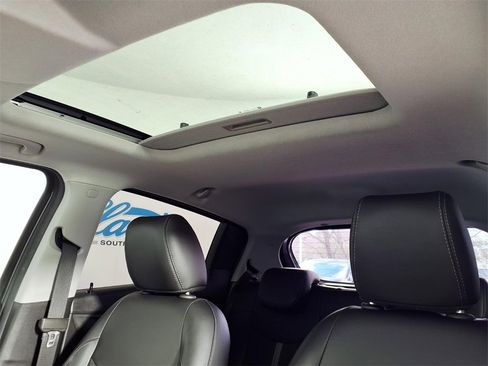 Used 2022 Chevrolet Spark LT w/ Driver Confidence Package image 16