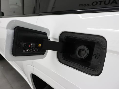 Used 2025 Jeep Grand Cherokee L Summit AWD/4WD image 40