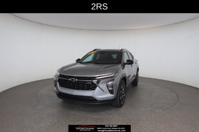 Used 2024 Chevrolet Trax RS w/ Driver Confidence Package FWD image 1
