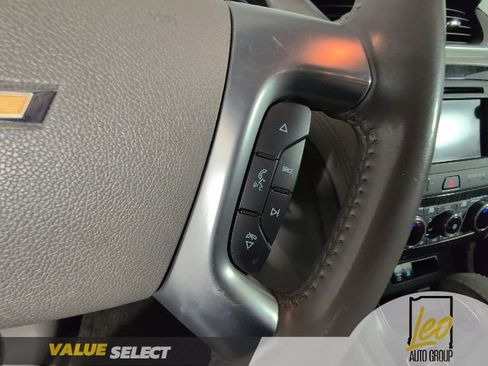 Used 2016 Chevrolet Traverse LT w/ Traveler's Package FWD image 16