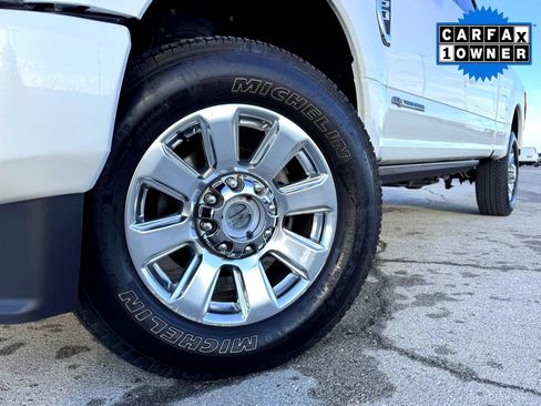 Used 2020 Ford F250 Platinum image 2
