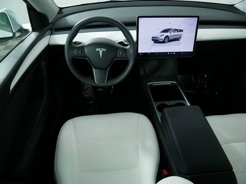 Used 2023 Tesla Model Y Long Range AWD/4WD image 20