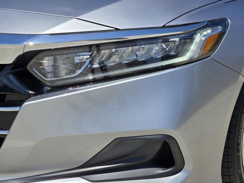 Used 2021 Honda Accord Hybrid image 28