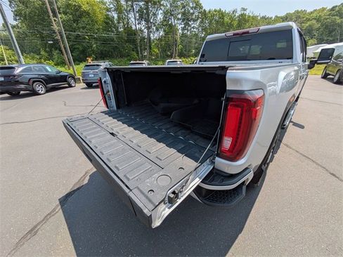 Used 2022 GMC Sierra 2500 Denali image 33