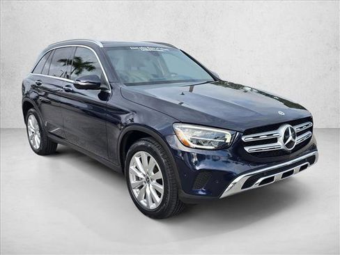 Certified 2021 Mercedes-Benz GLC 300 image 3