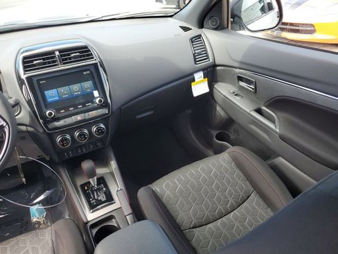 New 2025 Mitsubishi Outlander Sport AWD image 16