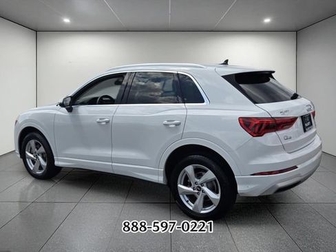 Used 2021 Audi Q3 2.0T Premium AWD/4WD image 3