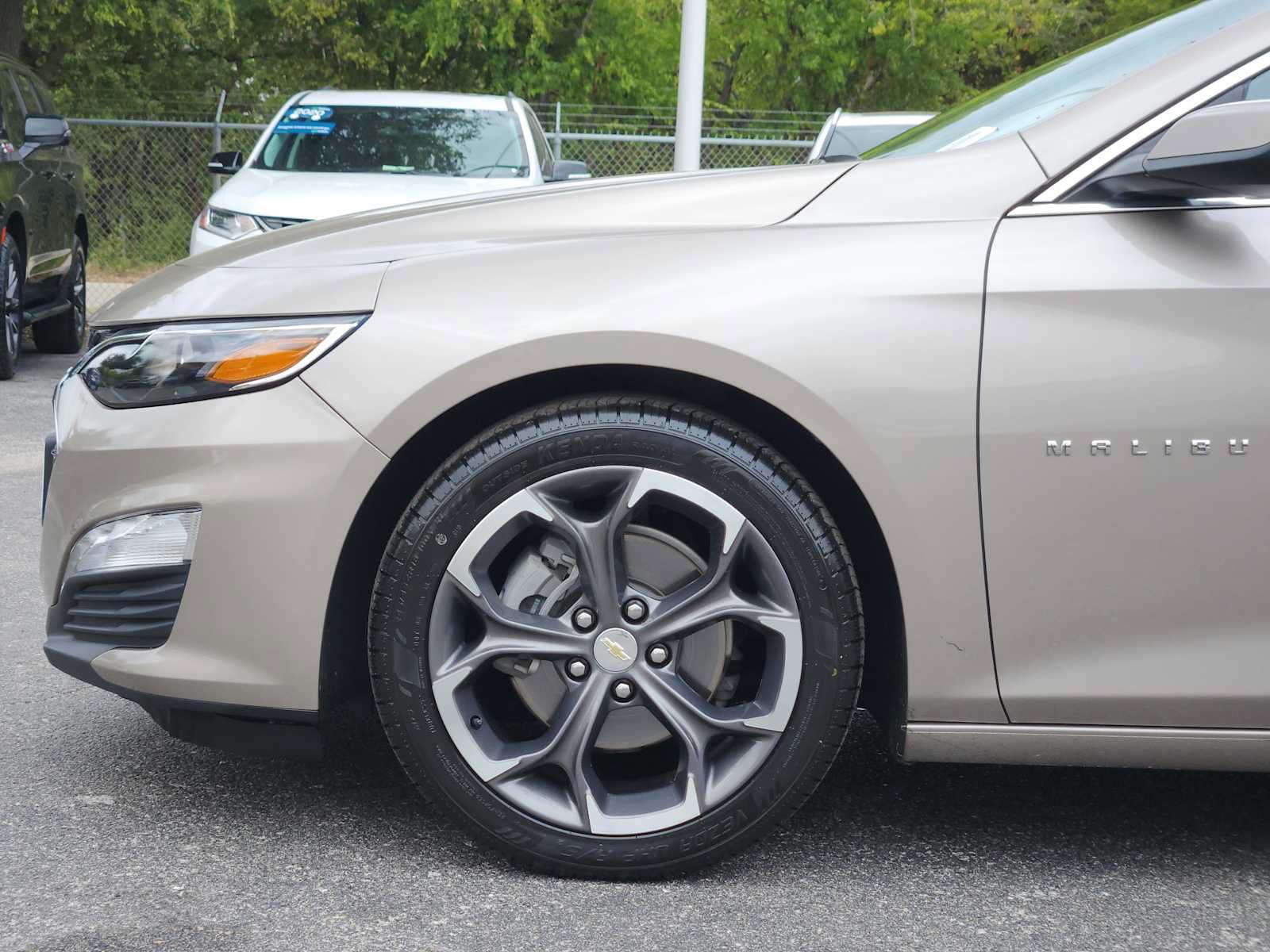 Certified 2022 Chevrolet Malibu LT w/ Leather Package FWD image 9