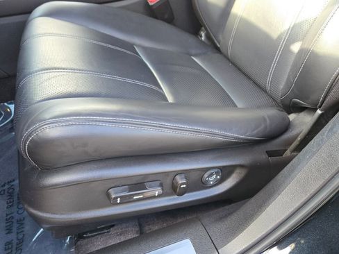 Used 2019 Acura RLX Sport Hybrid w/ Advance Pkg image 21