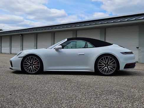 Certified 2022 Porsche 911 Carrera S RWD image 2