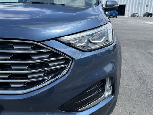 Used 2019 Ford Edge Titanium w/ Equipment Group 301A AWD/4WD image 7