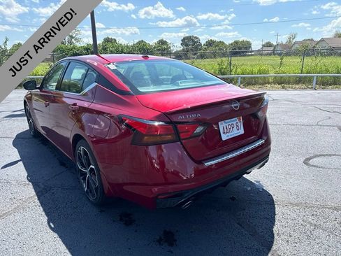 Used 2023 Nissan Altima 2.5 SR FWD image 7